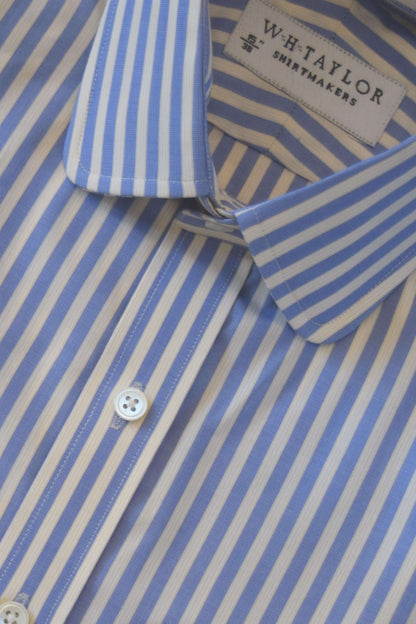 Maßgeschneidertes Herrenhemd aus Popeline in Blau mit bengalischen Streifen